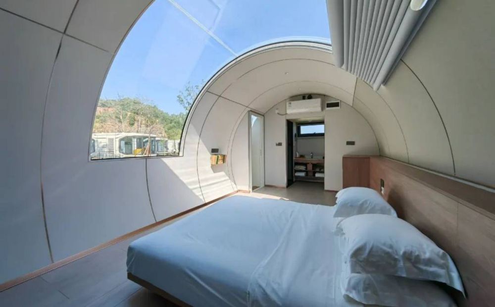 Space Capsule House M50